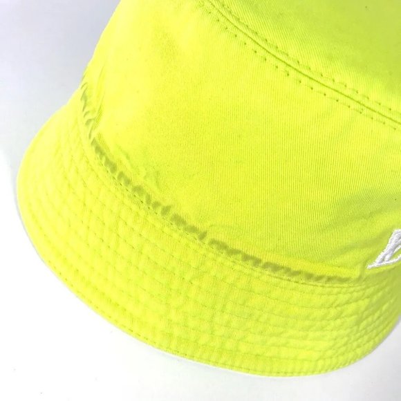 Auth LOUIS VUITTON M7064L Bicolor Bucket Hat-Monogram Neon hat bucket hat bob ha - Picture 10 of 11